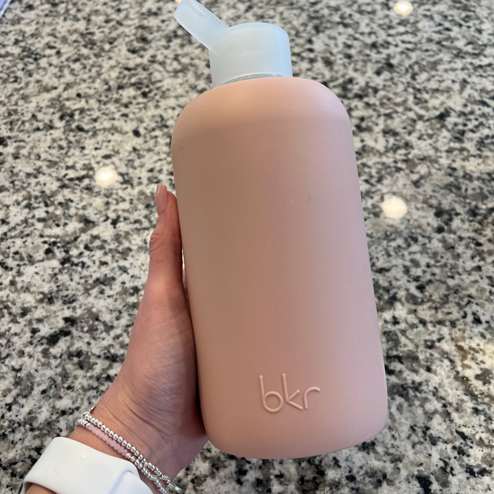 BKR 1L Pink/Nude Water Bottle